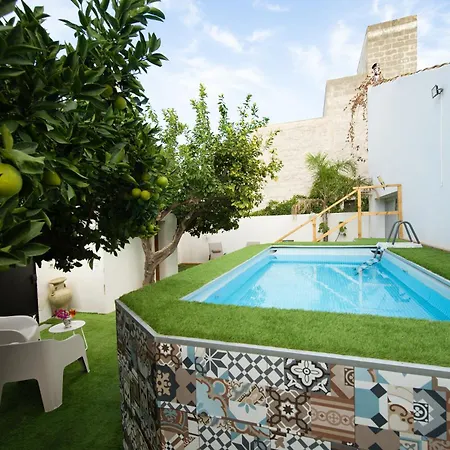 Loria Villa